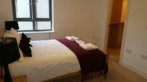 Luxury Holiday Rental - Oxford Apartment Cental - Jericho Riverfront
