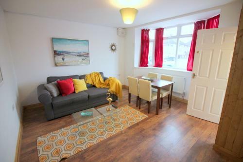 Saint Luke's Apartments By Paym�n Club