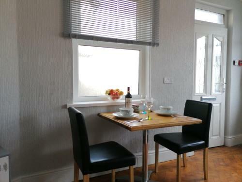 Ty Cambrian Studio Apartments