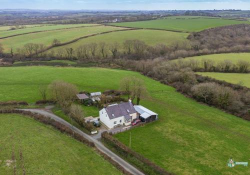 1 Lambston Cottage