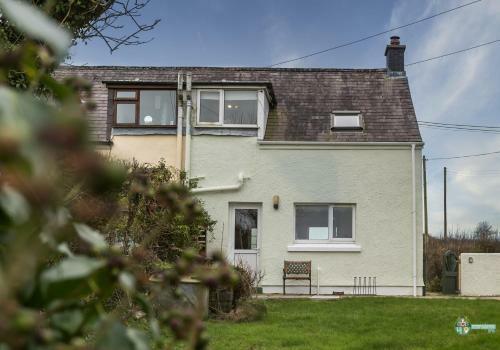 1 Lambston Cottage