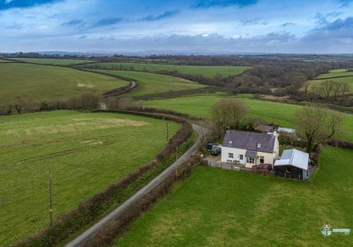 1 Lambston Cottage
