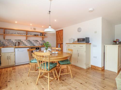 The Honeypot Cottage