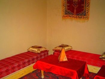 Hostal Auberge Akabar