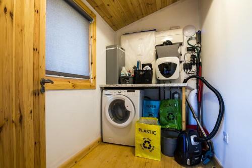 Villa Laurel Lodge - 2 Bedroom Log Cabin - St Florence