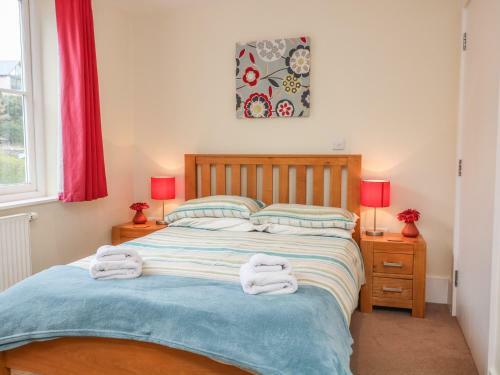 1 Combehaven
