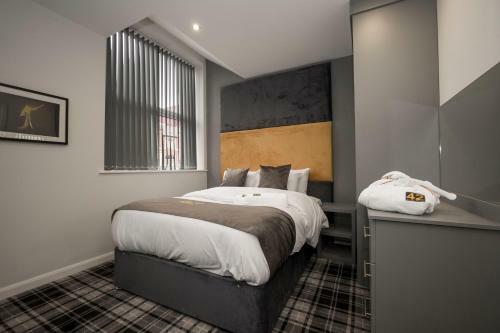 42 Apart-hotel