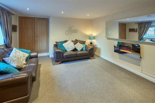 Sitwell Cottage
