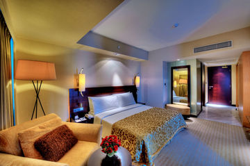 Hotel Cinnamon Grand