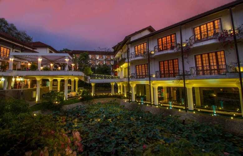 Hotel Mahaweli Reach