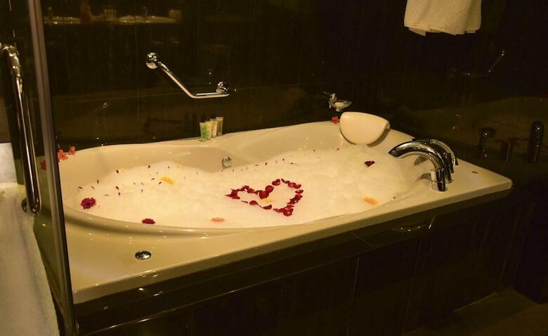Hotel Mahaweli Reach