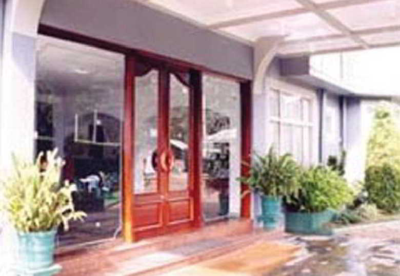 Hotel Galway Forest Lodge