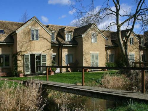 Kingfishers Cottage 8