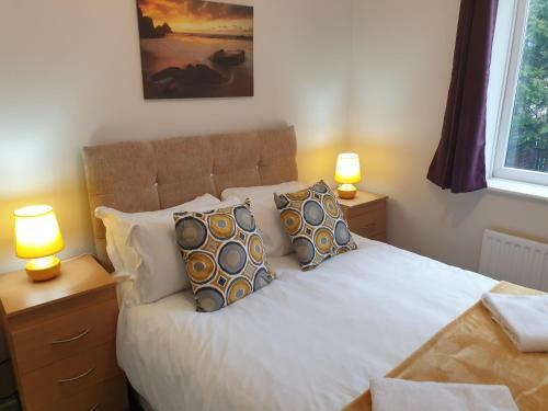 South Shield's Hidden Gem Diamond House Sleeps 8 Guests