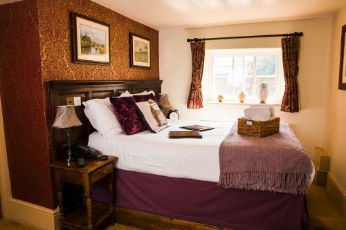 Posada The Crown At Marnhull