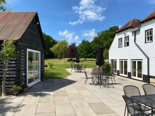 Bed & Breakfast George & Dragon Hotel Wolverton Townsend