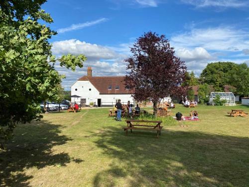 Bed & Breakfast George & Dragon Hotel Wolverton Townsend