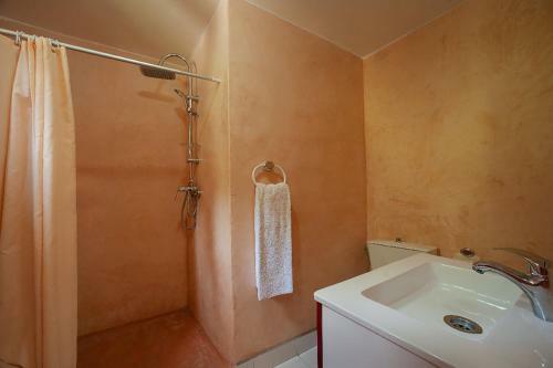 Bed & Breakfast Auberge Le Maquis