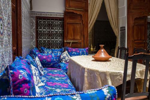 Hostal La Colombe Blanche