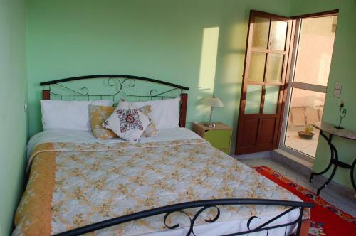 Hostal La Colombe Blanche
