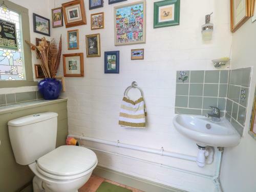 Willow Cottage