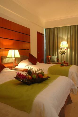 Oriental Crystal Hotel