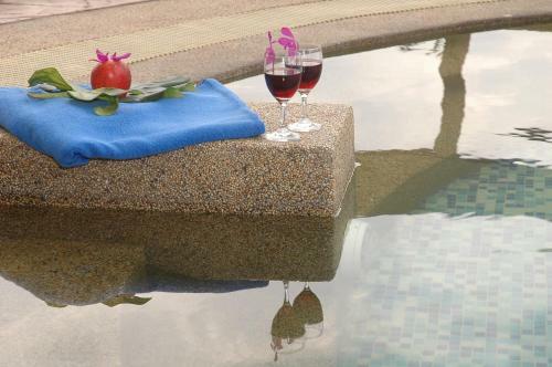 Oriental Crystal Hotel