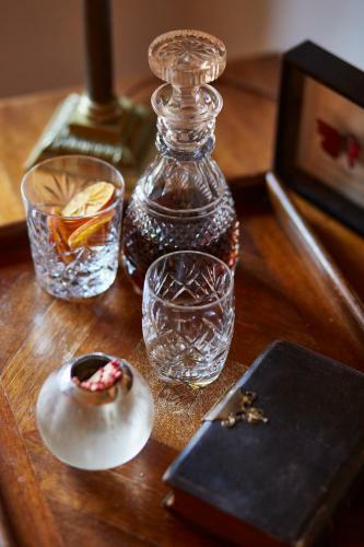 The Cotswold Snug