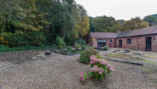 The Stables Luxury Barn