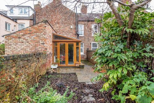 Stylish And Modern House With Original Period Charm