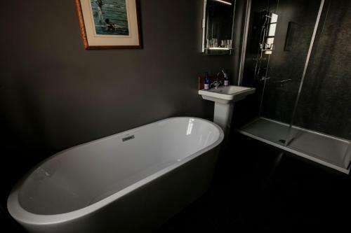 Aldersyde Bed & Breakfast