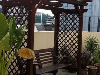 Hostal The Explorers Guesthouse