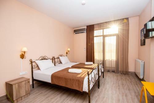 Tonusi Luxe Hotel