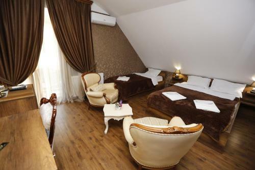 Hostal Grand Gmp