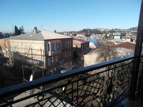 Hotel Edemi Castle