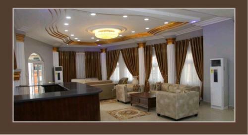 Afri-royal Hotel