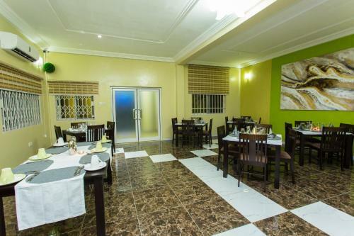 Relle Suites Hotel
