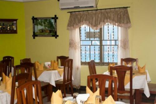 Hostal Room In Apartment - Eastgate Hotel, Accra