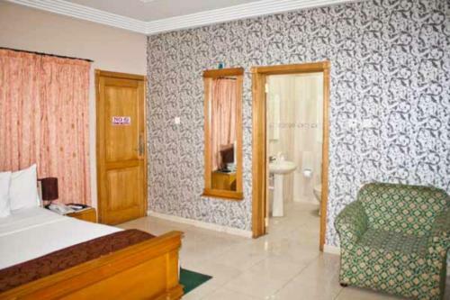 Hostal Room In Apartment - Eastgate Hotel, Accra