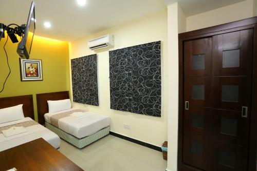 Hotel V'la Heritage