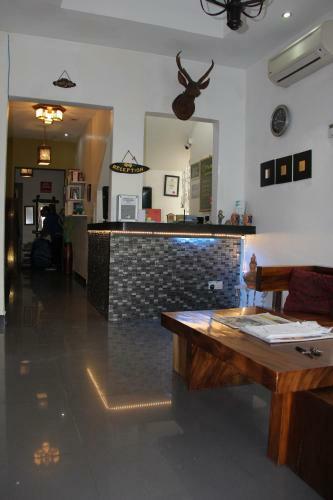 Hotel V'la Heritage