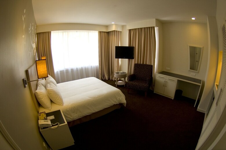 The 5 Elements Hotel