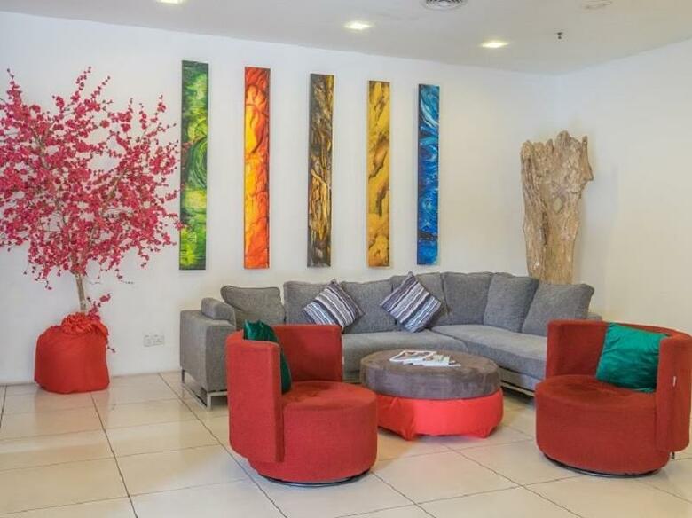 The 5 Elements Hotel