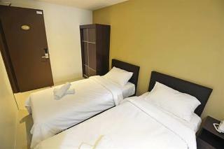 Swiss Cottage Hotel