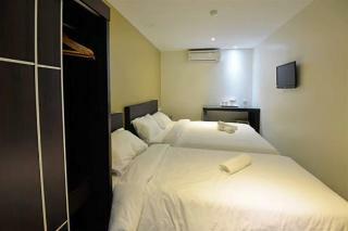 Swiss Cottage Hotel