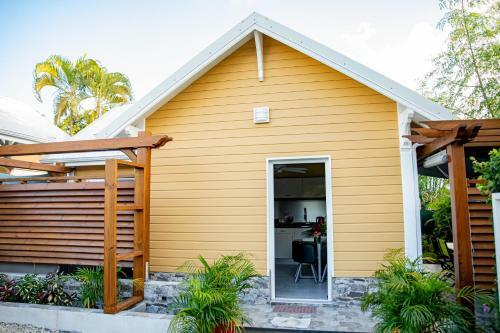 Villas Ixora