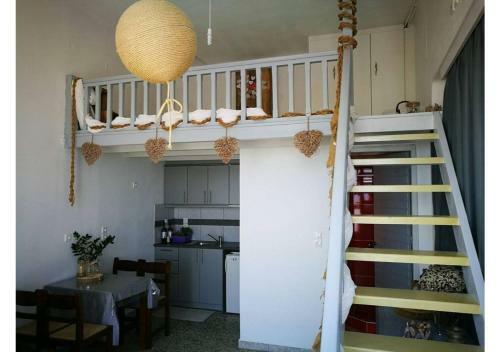 Kikilia's & Stelio's Apartments