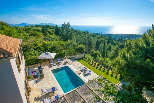 Agrilias Villa Sleeps 6 Pool Air Con Wifi
