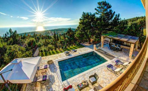 Agrilias Villa Sleeps 6 Pool Air Con Wifi