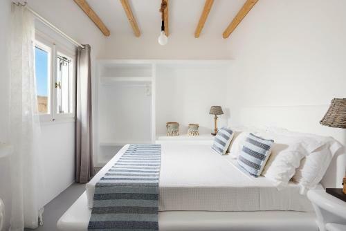 Villa Manikas Milos